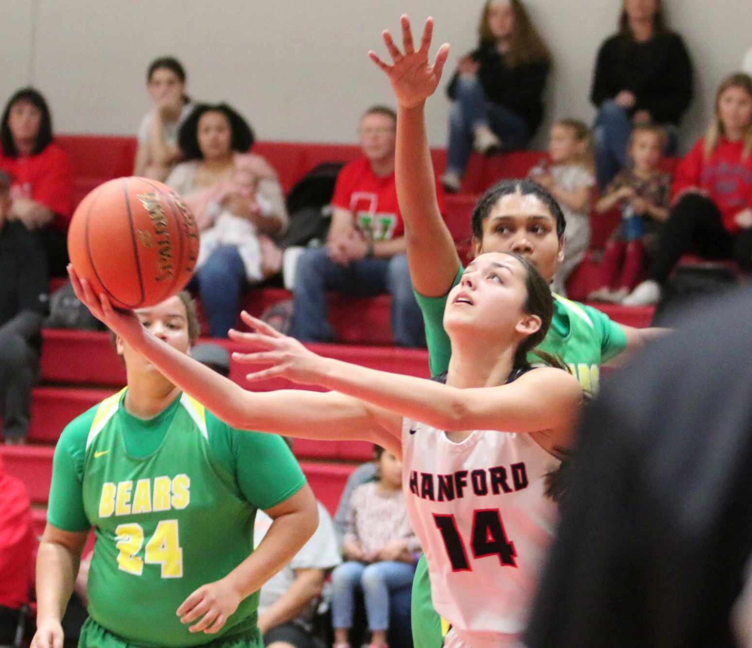 Gallery: Sierra Pacific sweeps season series, beats Hanford 79-58